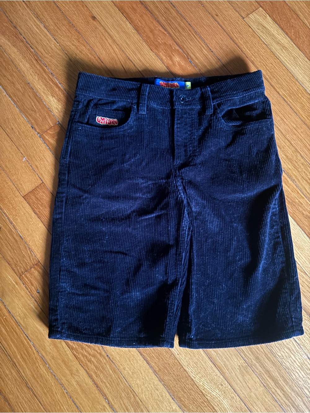 Empyre size 27 Corduroy Black Shorts